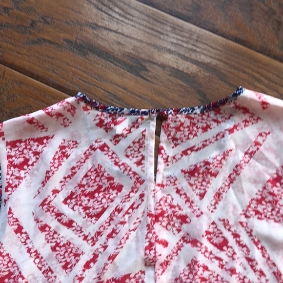 Cabi Top - Size Medium - Picture 10 of 11